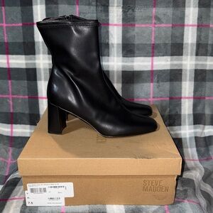Steve Madden Sleek Black Ankle Booties